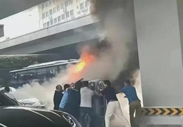 碰撞事故車輛缺陷和鑒別_車輛碰撞事故_碰撞事故車輛責(zé)任劃分