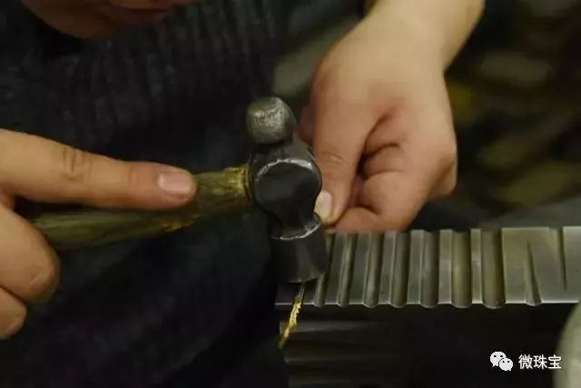 黃金首飾手工費多少錢_黃金首飾手工費一般多少錢_首飾手工黃金費錢多少