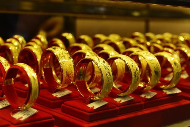 黃金鉑金價(jià)格實(shí)時(shí)行情_鉑金與黃金價(jià)格_黃金鉑金價(jià)格今天多少一克