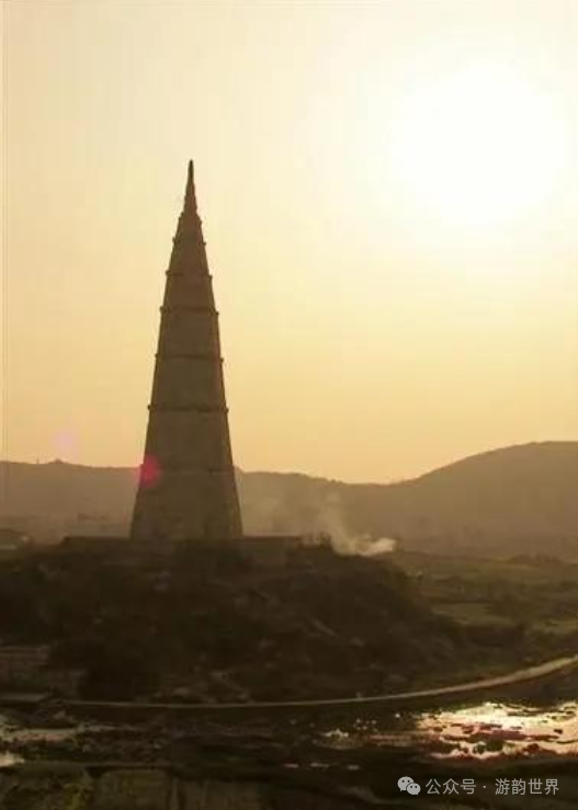 貴州紅楓湖什么時候景色最美_貴州紅楓湖旅游攻略_貴州紅楓湖是人工湖嗎