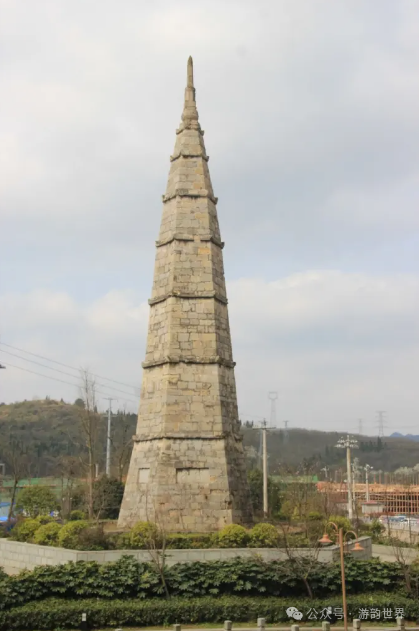 貴州紅楓湖旅游攻略_貴州紅楓湖是人工湖嗎_貴州紅楓湖什么時候景色最美