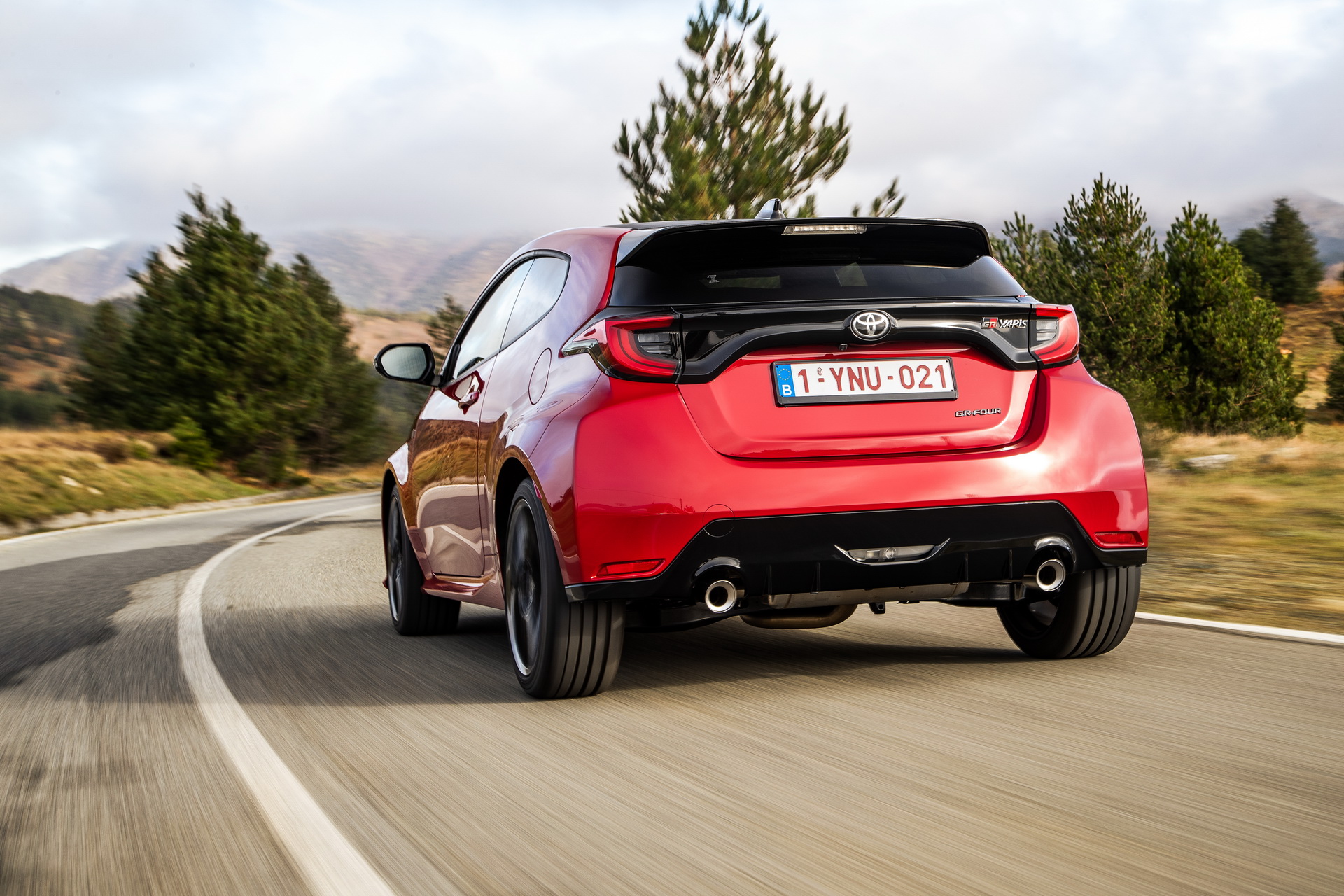 二手豐田雅力士多少錢_豐田雅力士二手車報價_豐田雅力士二手車價格