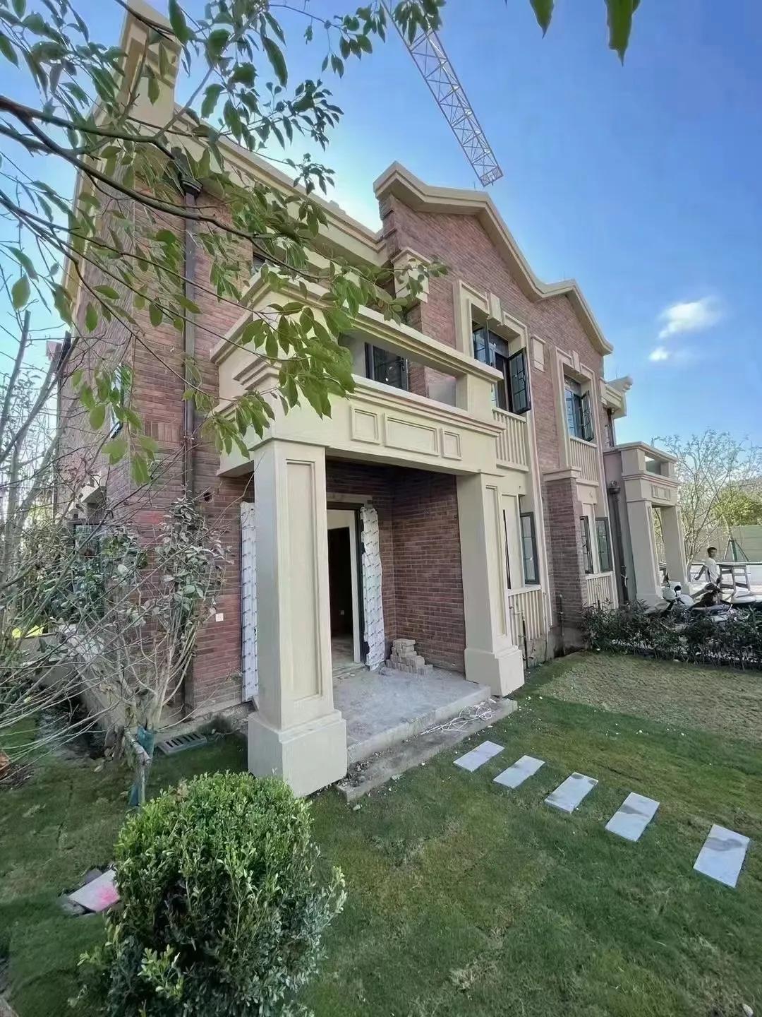 崇明島大愛城房子值得買不_崇明島大愛城多少錢一平方_上海崇明島大愛城房?jī)r(jià)