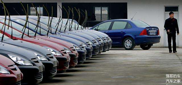 買二手車交強(qiáng)險(xiǎn)_二手車如何買交強(qiáng)險(xiǎn)_買了個(gè)二手車強(qiáng)險(xiǎn)怎么辦