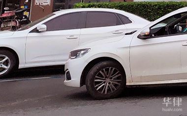 脫審車輛上路出現(xiàn)事故_車輛事故導致脫審_脫審車上路發(fā)生交通事故