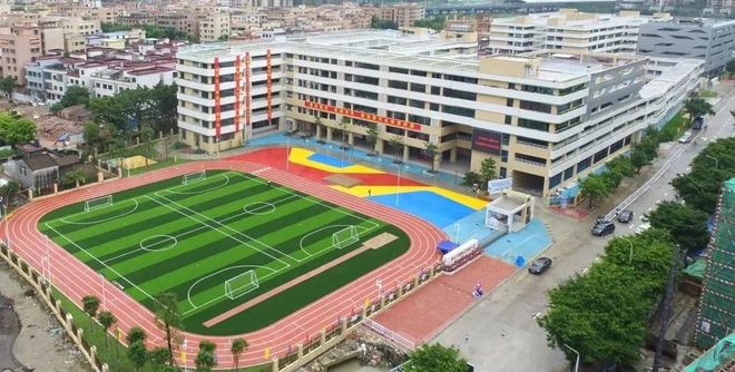 華僑城半月島純水岸學(xué)區(qū)房_深圳華僑城純水岸房價_華僑城半月島純水岸房價